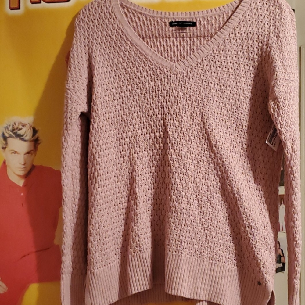 **SOLD** American Eagle Pink Sweater